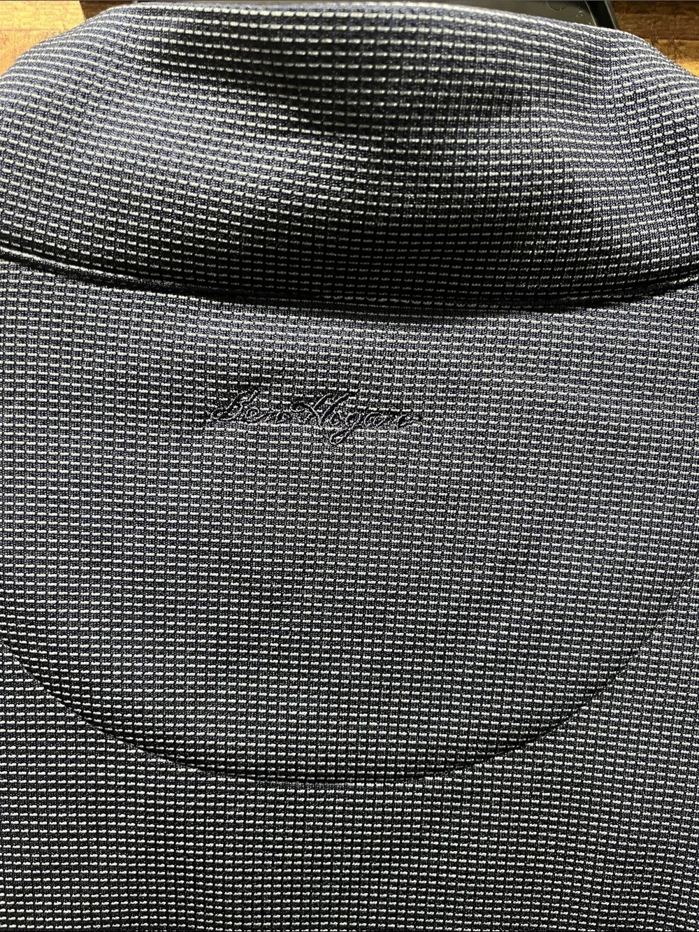 Hogan breathable zip